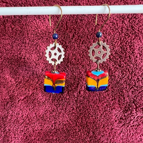 22186 Steam punk earrings. - Picture 1 of 3